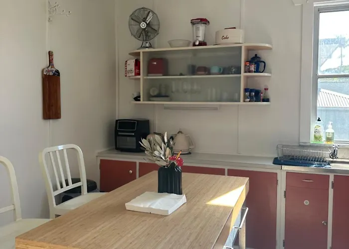Sawtell Cottage. 5Min To Beach.Pets